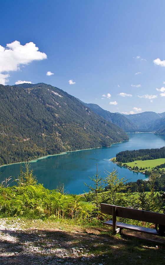 A mini-break with a view of the lake and mountains.